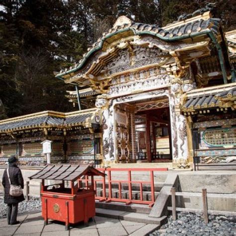 Tradisi Kirikane Yoshimi di Kuil Toshogu